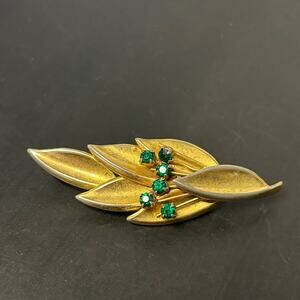 Vintage 60's-70's Modernist Brooch Leaf Cluster with Green Rhinestones